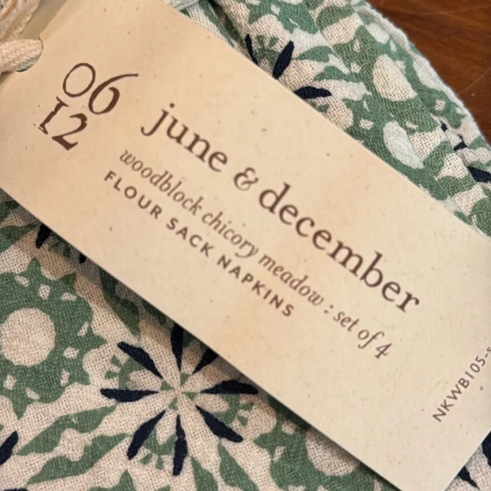 NWT! June & December Flour Sack Napkins Set of 4 Woodblock Chicory Meadow Cotton